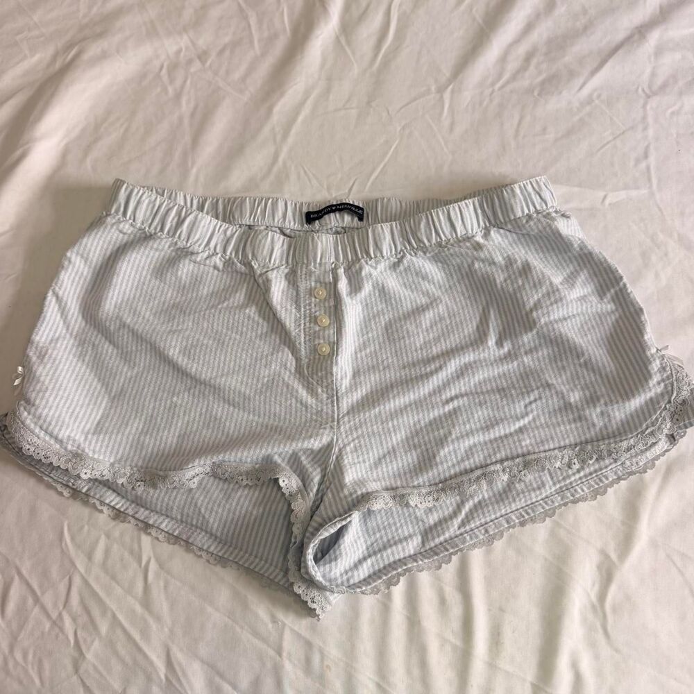 Brandy-melville Women's Blue and White Shorts
